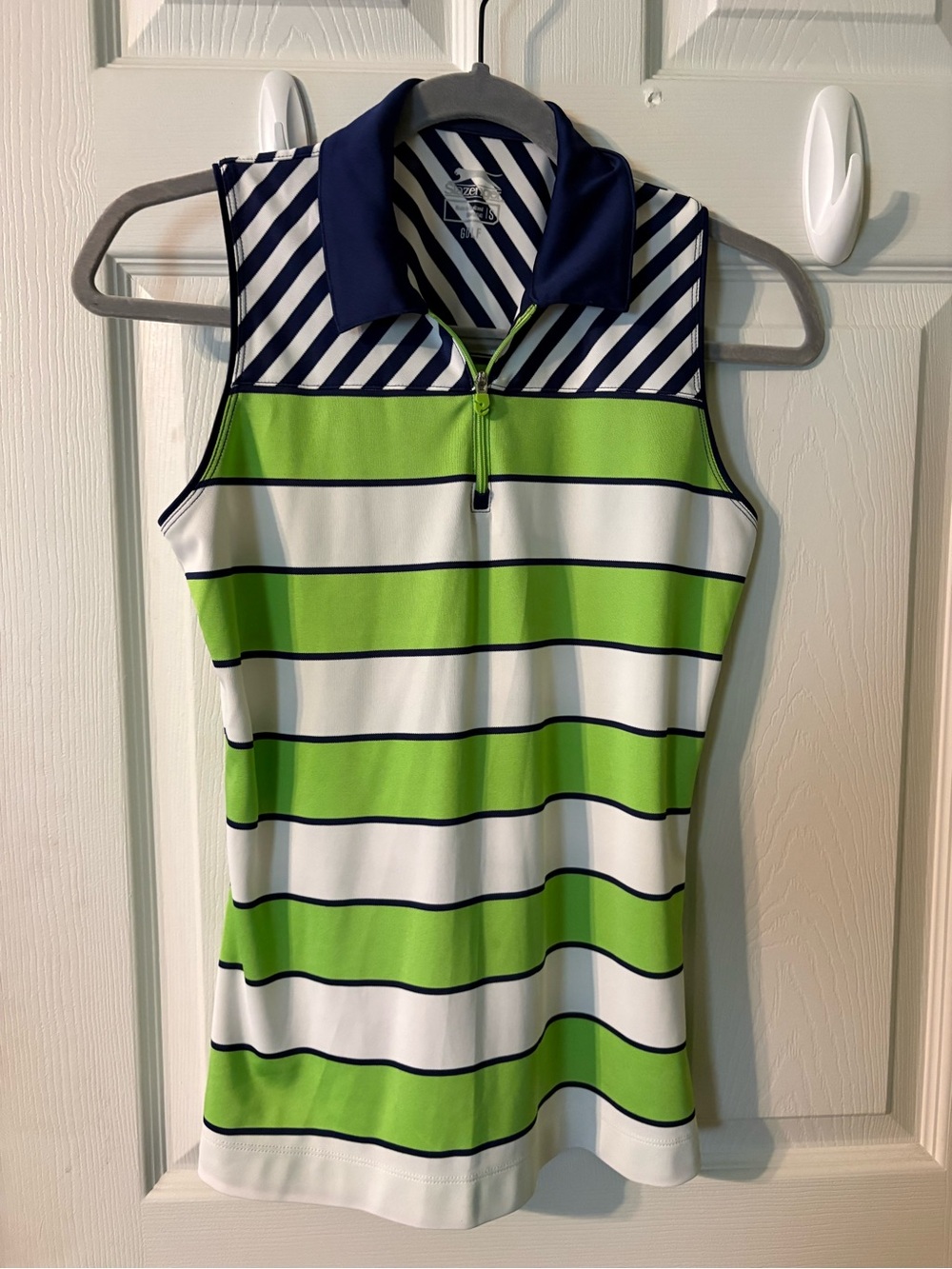 Slazenger sleeveless golf polo size S